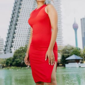 Side Slit armcut bodycon dress - RED